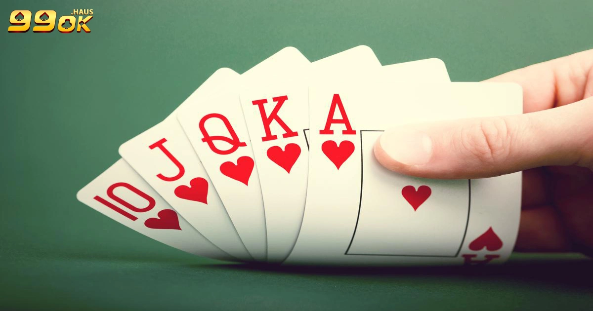 Luật Bài Poker - Hướng Dẫn Chi Tiết Cho Người Mới Tại 99OK 4 Pre-Flop - Giai đoạn đầu của ván chơi